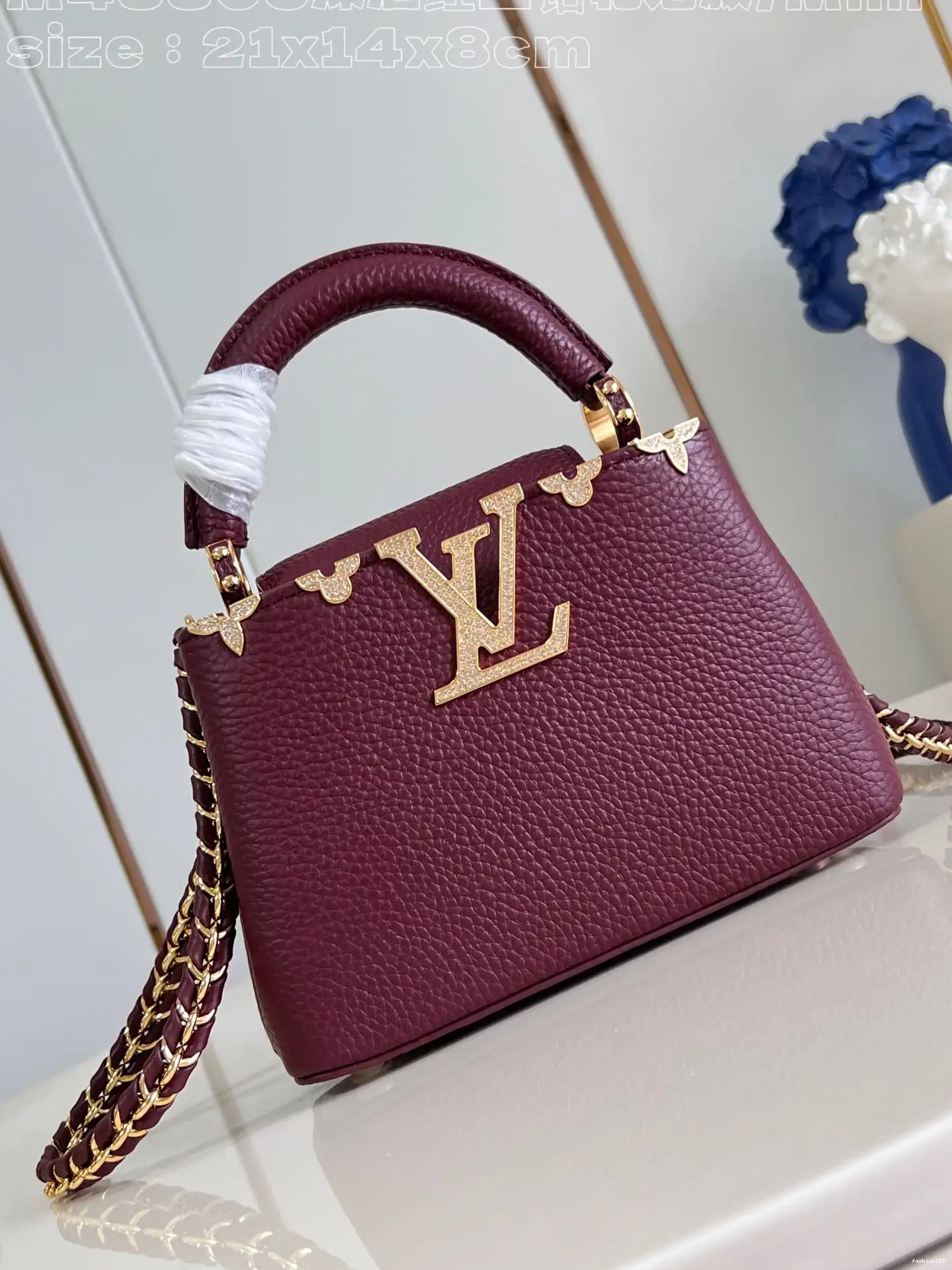 VUITTON LOUIS CAPUCINES MINI-21*14*8CM 0426